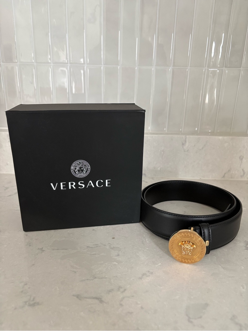 Versace Men’s Black Leather Belt with Round Medallion Medusa Buckle